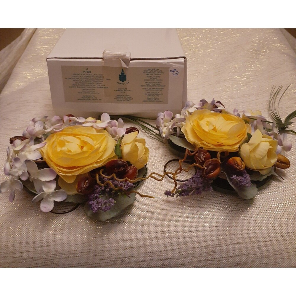 PartyLite P7829 Spring Bouquet Floral Pair Set of 2 Floral Arrangements Candle
